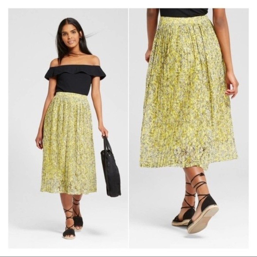 who what wear yellow floral Pleated skirt